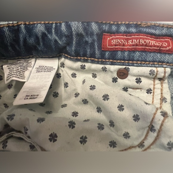 Lucky Brand Sienna Slim Boyfriend Denim Mid Rise Jeans Size 14/32 - Picture 7 of 8